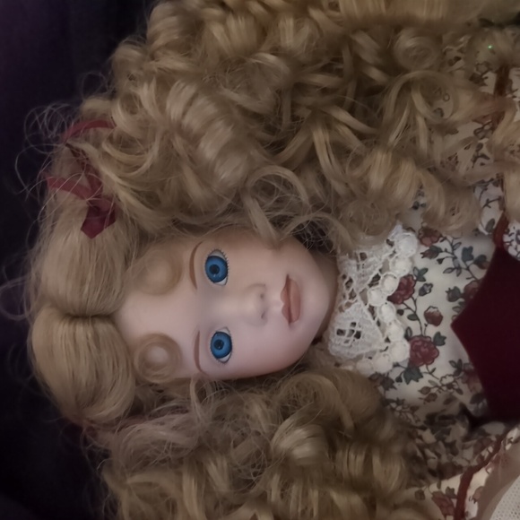AVAILABLE - Vintage RETIRED Ashton Drake "Little Women Porcelain Doll" Amy! 15" - Picture 2 of 6